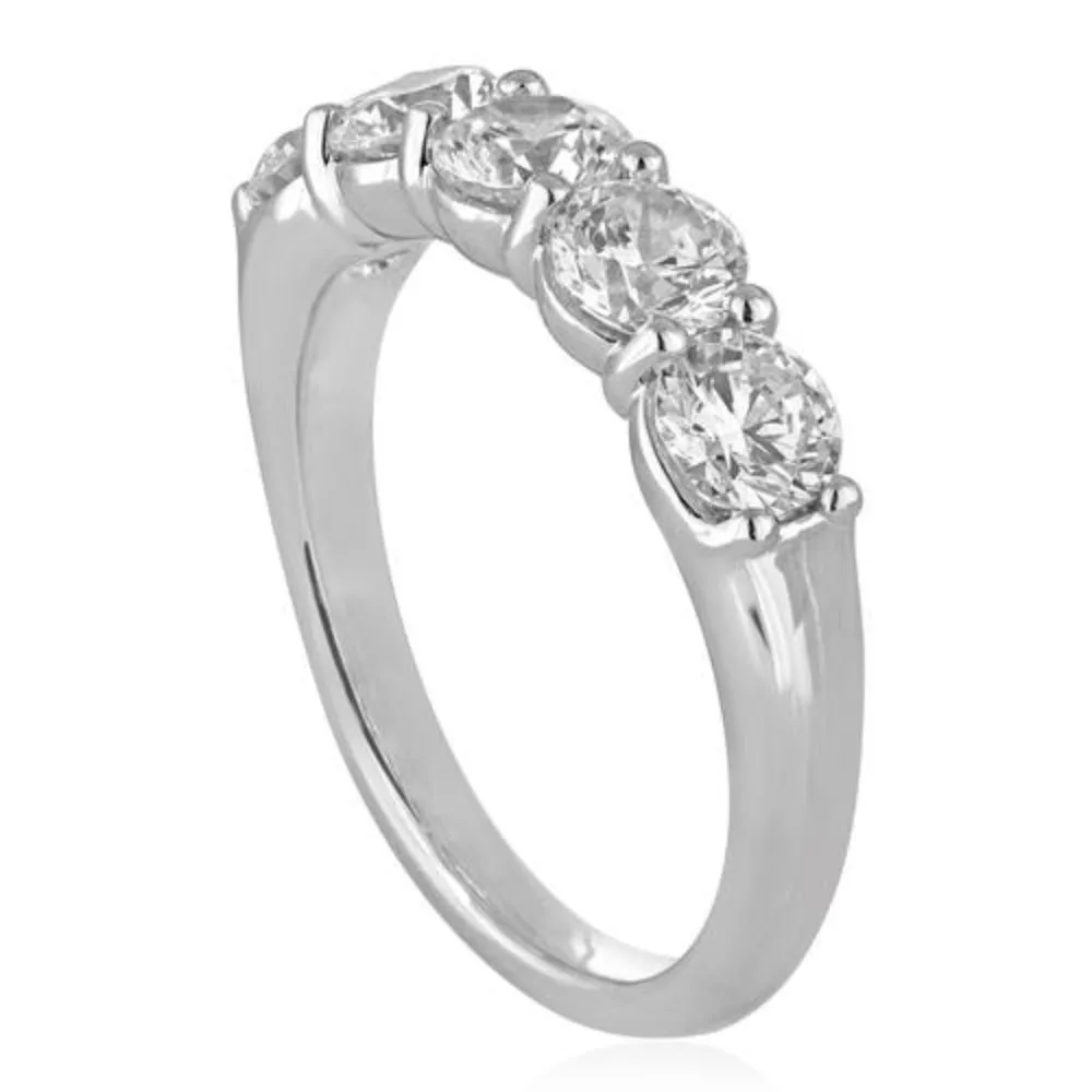 14k Round Diamond 5 Stone Shared Prong Band