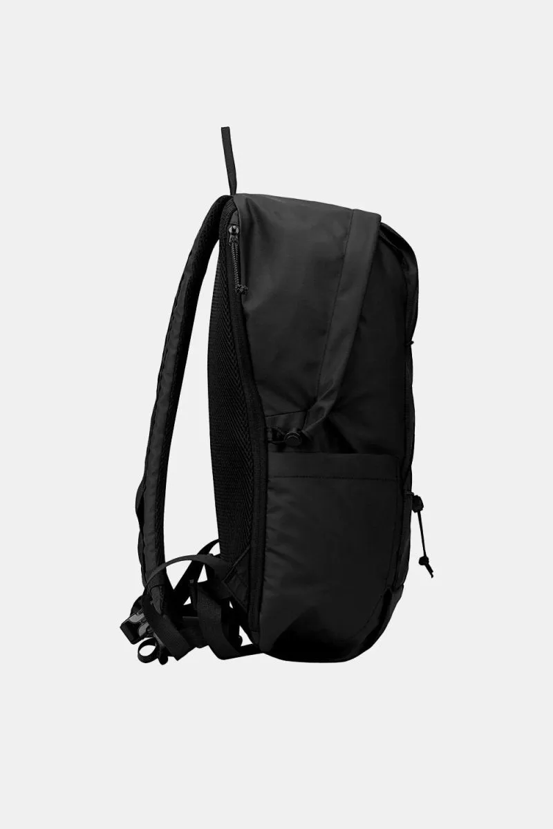 Elliker Kiln Hooded Zip Top Backpack 22L (Black)