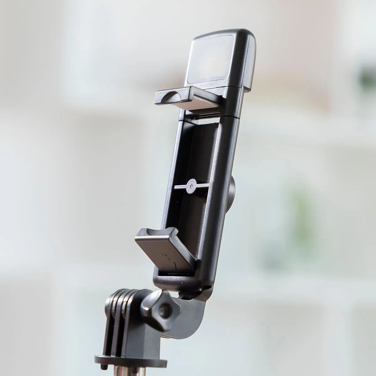 Extendable Tripod for Mobile Phone with LED and Remote Tridiex InnovaGoods