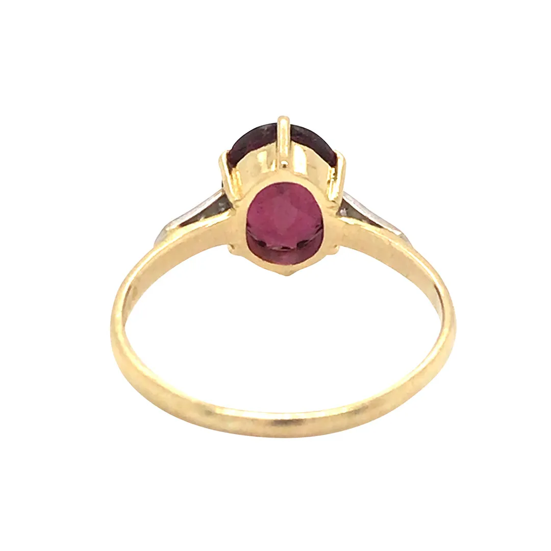 Garnet & Diamond Ring